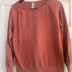 INDEPENDENT® Women's California Wave Wash Crewneck Sweatshirt